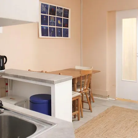 Charming For 4 People In 15 *